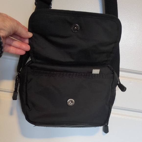 Derek Alexander Bag - Picture 4 of 6